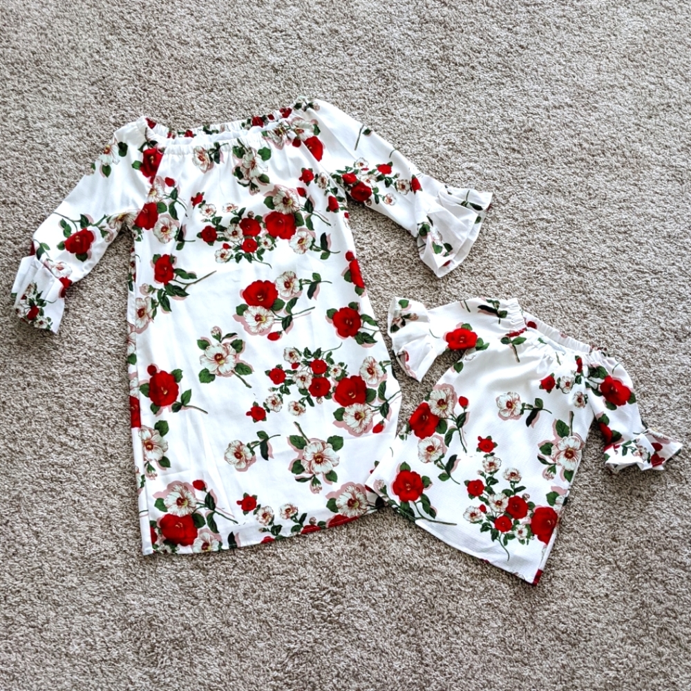 NWOT Off Shoulder Bell Sleeve Floral Mommy & Me Matching Dresses - M & 18 mos